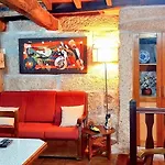 Charming House In With Terrace And Parking Included * Lindoso