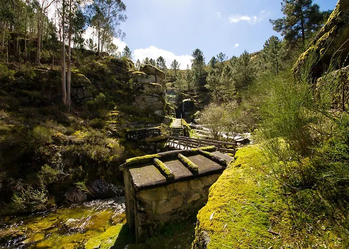 Charming House In With Terrace And Parking Included * Lindoso